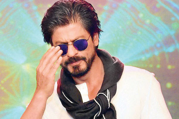 shah rukh khan,raees movie,sanjay bhansali,narendra modi,up,rani padmavathi,abdull lathif  షారుక్‌ తప్పేం లేదా...?